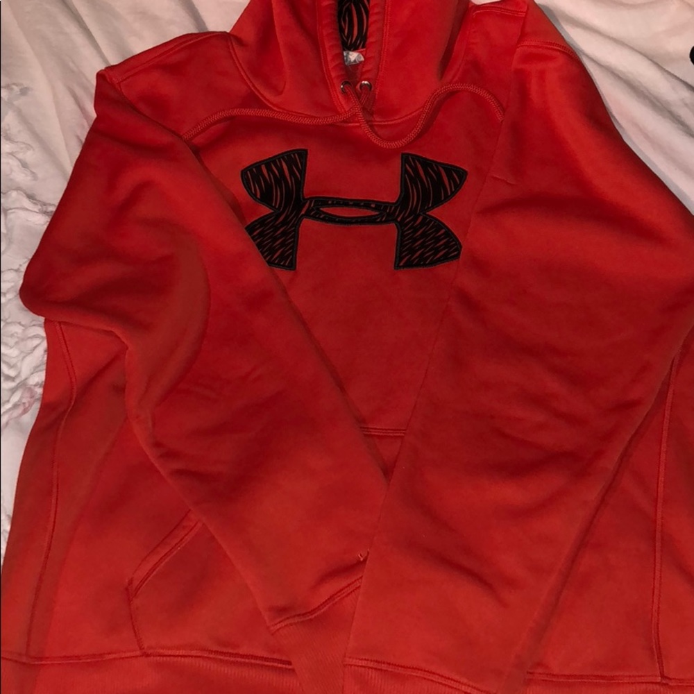Underarmour hoodie!